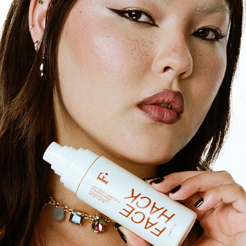 Freck FACE HACK Blur + Bond Setting Spray, 3.38oz | Makeup Setting Spray for Blurring Skin, Long-Lasting Hold | Hydrating Oil Control Mist, Alcohol-Free Clean Vegan Formula