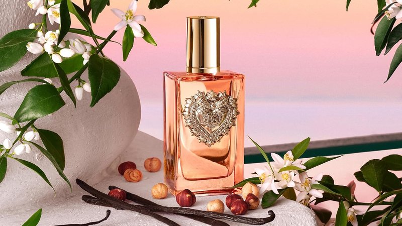 Dolce&Gabbana Devotion Eau De Parfum Intense Spray - Luxurious Fragrance for Women