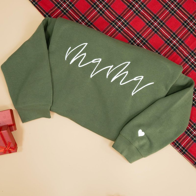 Nani - Mama Mom Mommy Embroidered Crewneck Sweatshirt Heart On Sleeve for Women - Gifts For New Mom Mama Birthday Christmas Mothers Day Valentine Embroidery Pullover Sweater Shirt Military Green
