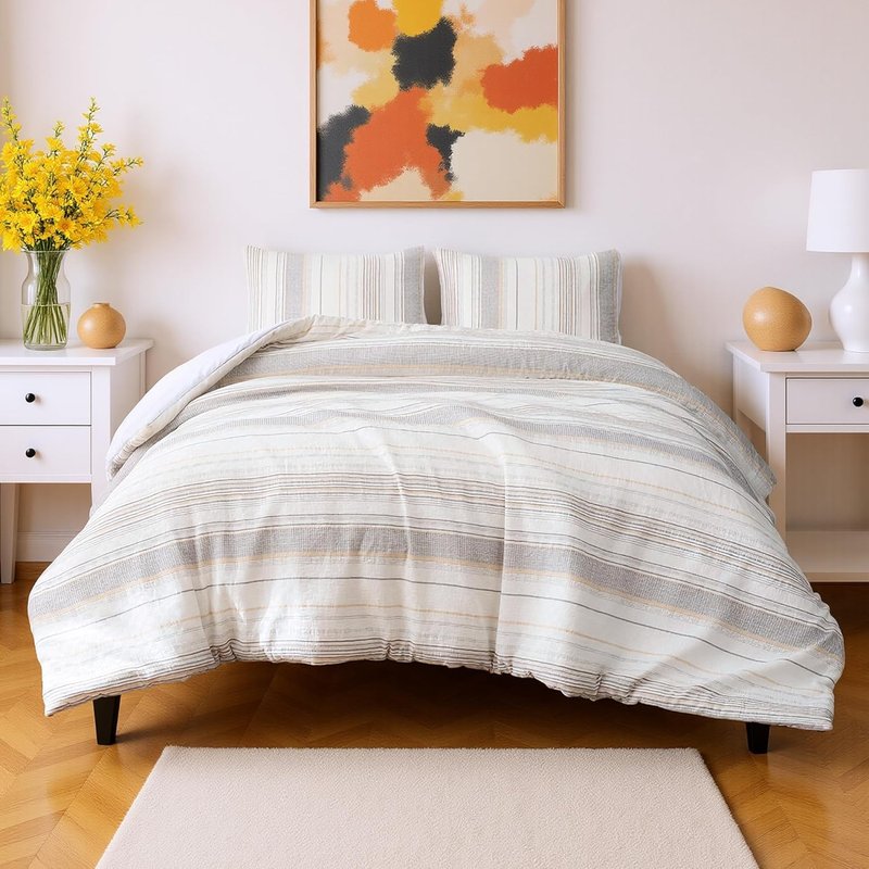 Comforter Set - 3-Piece Jacquard Bedding with 2 Pillow Shams | All-Season Queen Size, Beige Striped