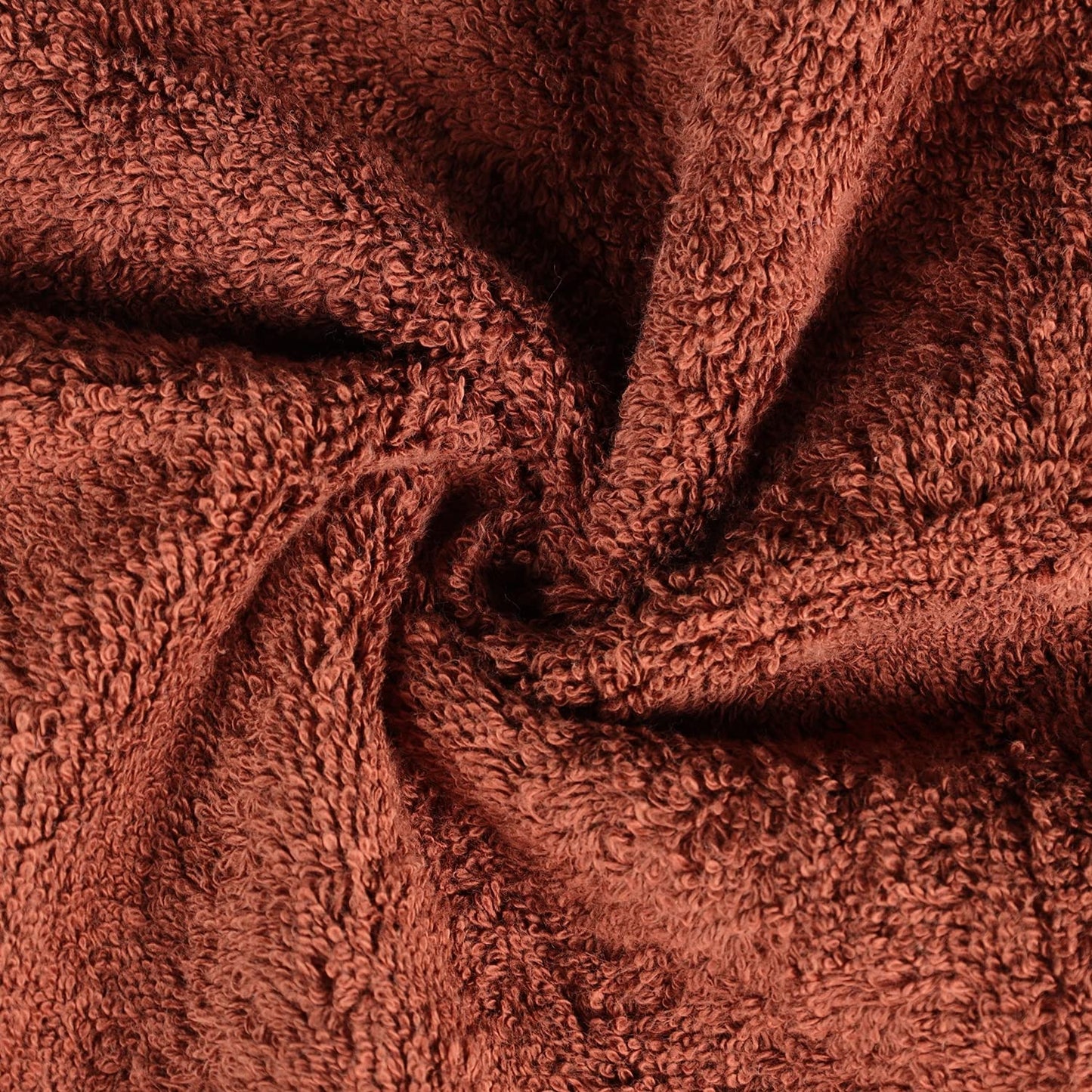 Superior Long Staple 100% Combed Cotton 700GSM 8-Piece Solid Towel Set for Bathroom, Shower-Super Soft, Plush, Assorted 8-Piece Towels, 4 Face/Washcloths, 2 Hand Towels, 2 Bath Towels, Hot Chocolate