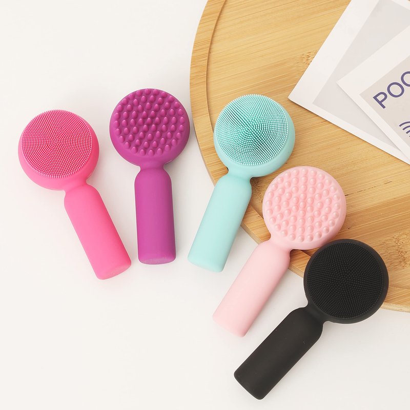 2 PC Silicone Facial Cleansing Brush 2 in 1 Facial Scrubber Manual Exfoliating Facial Brush Face Cleanser Face Exfoliator Ultrafine Bristles for Sensitive Skin Easy to Clean Lather Well(Pink&Green)