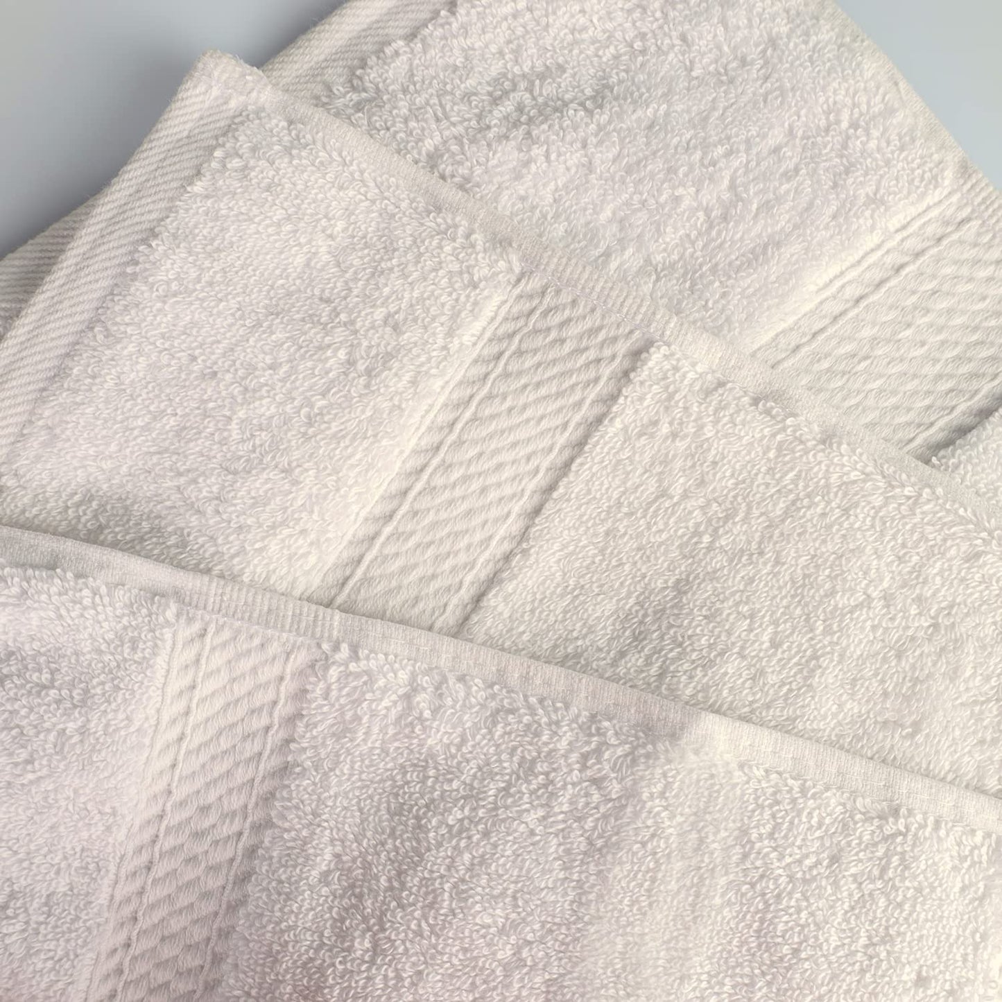 SUPERIOR Egyptian Cotton Pile 8 Piece Towel Set, Includes 2 Bath, 2 Hand, 4 Face Towels/Washcloths, Ultra Soft Luxury Towels, Thick Plush Essentials, Guest Bath, Spa, Hotel Bathroom, Cream