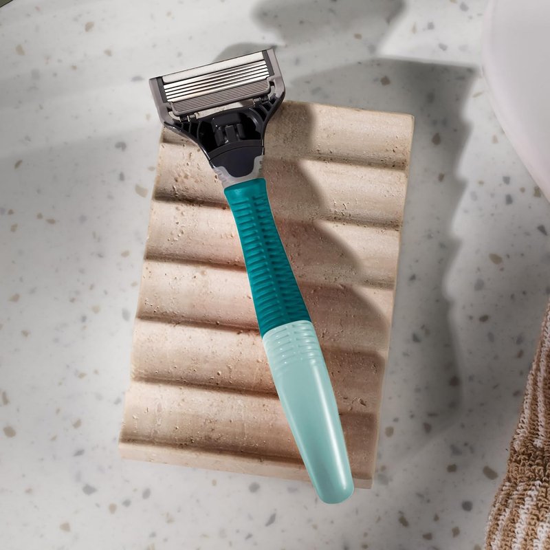 Harry's Shaving Kit for Men - German Engineered Razor Handle with 3 Blade Refills - Sage Color
