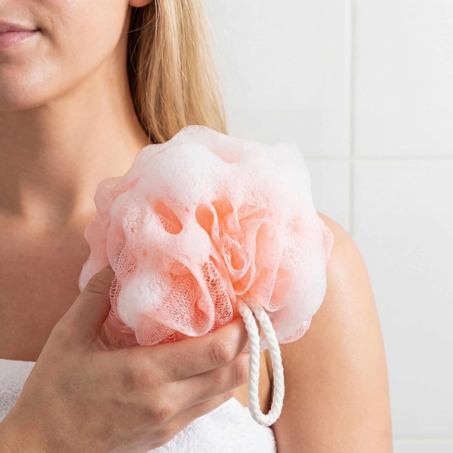Travel Size Loofah with Case - Mini Exfoliating Body Scrubber, Portable Bath Sponge for Shower, Compact Shower Pouf for Women Men, Lightweight Travel Essentials, (C)
