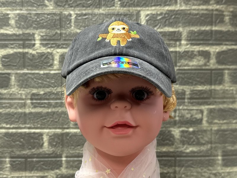 Horpe Sloth Gifts for Boys and Girls, Kid Animal Hat for Jungle Forest Lover, Embroidered Washed Black Baseball Cap for Child