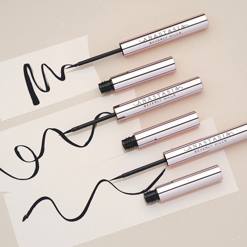 Anastasia Beverly Hills - Liquid Eyeliner - Burgundy