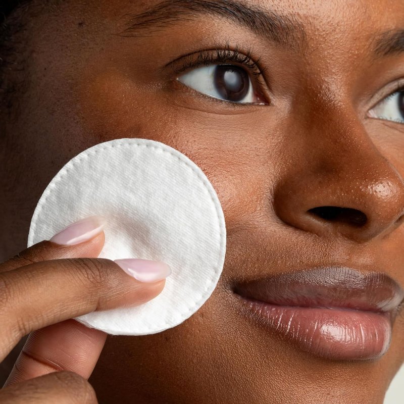 Cliganic Organic Cotton Rounds - 500 Count Hypoallergenic Makeup Remover Pads | Lint-Free 100% Pure Cotton