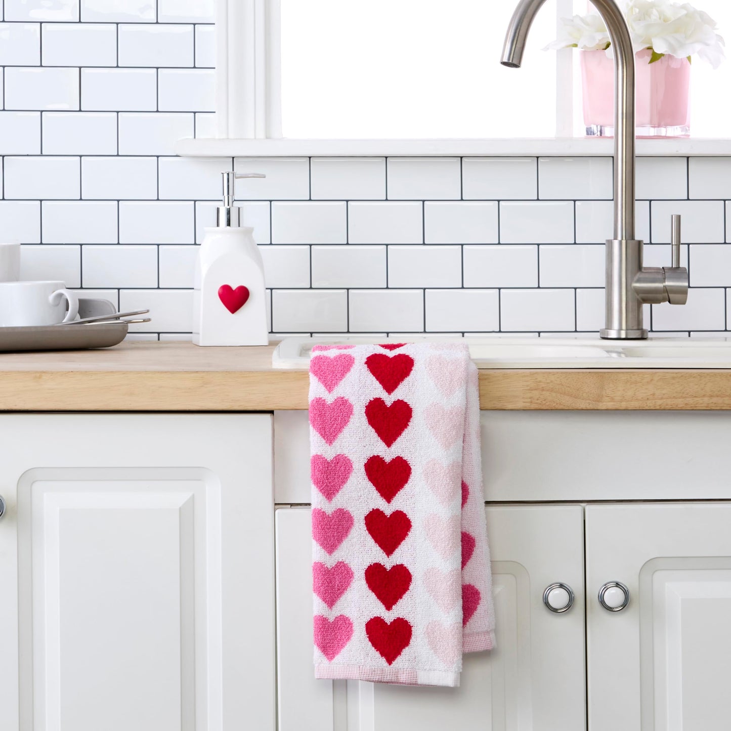 SKL Home Valentine's Tonal Hearts Jacquard 100% Cotton Reversible 2pc Hand Towel Set, Decorative for Bath/Kitchen/Bar & Gift, Pink