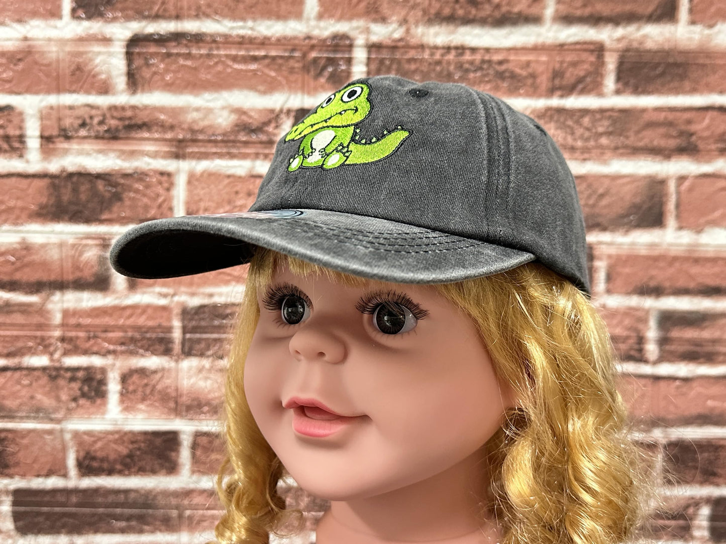 ZKFE Embroidered Alligator Hat for Boy Girl, Washed Black Crocodile Baseball Cap Cotton Dad Hat for for Kids Child