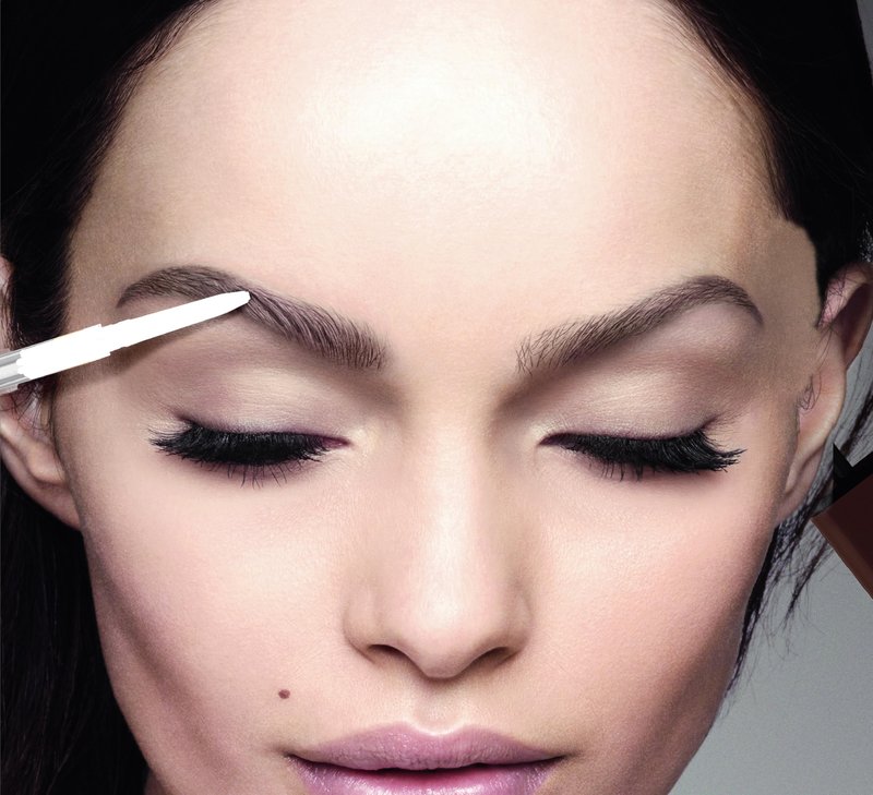 L'Oreal Paris Makeup Brow Stylist Definer Waterproof Eyebrow Pencil, Ultra-Fine Mechanical Pencil, Draws Tiny Brow Hairs and Fills in Sparse Areas and Gaps, Light Brunette, 0.003 Ounce (Pack of 2)