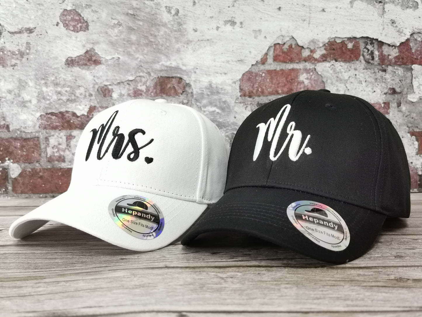 Mr and Mrs Hats, Embroidered Baseball Caps, Honeymoon and Wedding Gift for Couples, Black & White Bride Groom Matching Hats, Bridal Gift
