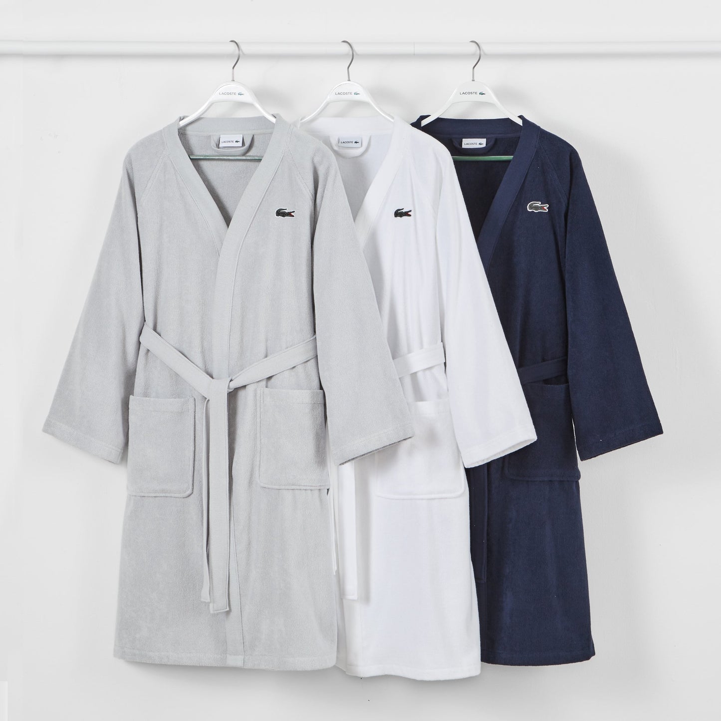 Lacoste Classic Pique Bath Robe, 100% Soft Cotton Terry, Unisex Bathrobe for Adult Women & Men, Luxury Robe for Spa, Super Absorbent & Quick Drying, One Size Fits Most, White