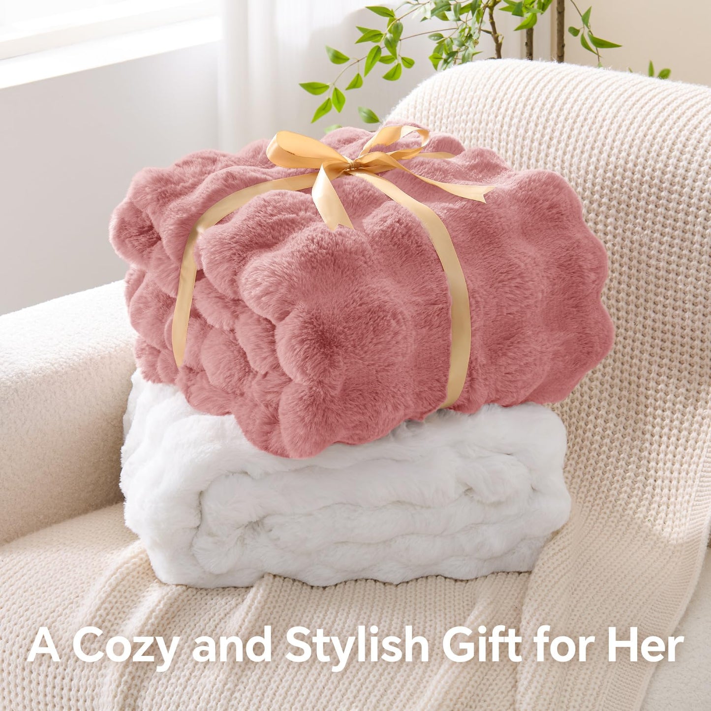 BEDELITE Faux Fur Pink Throw Blanket, Soft Cozy Plush Bubble Blanket for Couch Sofa Bedroom Living Room Decor - 870GSM Thick Warm Fuzzy Fluffy Faux Rabbit Fur Blanket for Women Gift, 50x60 Inches