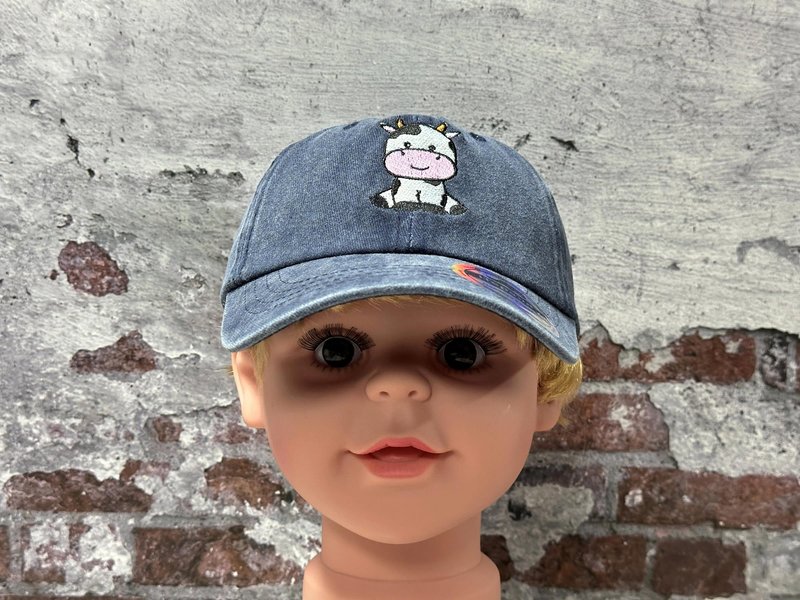 Hepandy Cute Cow Themed Gifts for Girls, Navy Blue Embroidered Hat for Boys, Adjustable Cotton Soft Baseball Cap for Child Kids