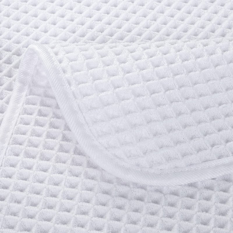 POLYTE 430 GSM Microfiber Lint Free Washcloth Face Towel, 13 x 13 in, 4 Pack (Waffle Weave)