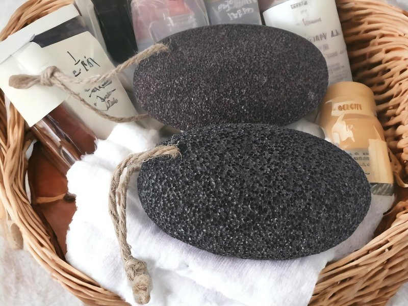 RDRKR Natural Lava Pumice Stone for Feet & Hands – Callus & Corn Remover for Cracked Heels, Hard Dry Skin Exfoliator, Volcanic Foot Scrubber Pedicure Tool (Brown)