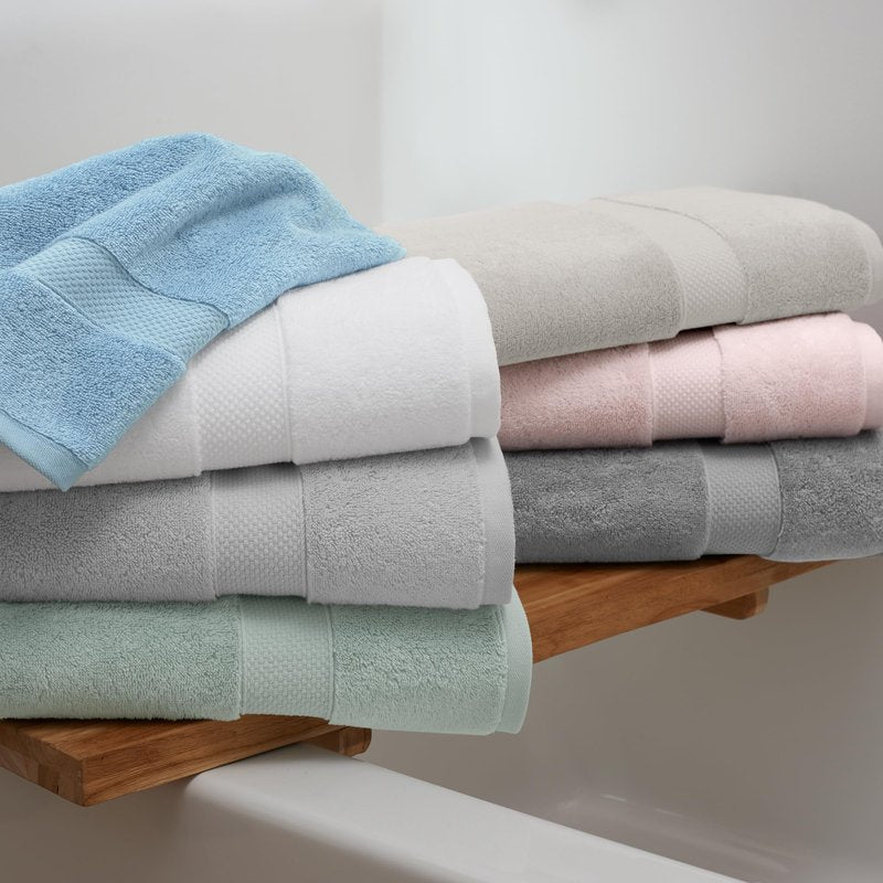 Aston & Arden Egyptian Wash Cloths - Pack of 6 - Oversized Ultra Soft Thick & Absorbent, 100% Ringspun Egyptian Cotton Bathroom Towel for Spa, Hotel, 600 GSM, 13 x 13 in, White