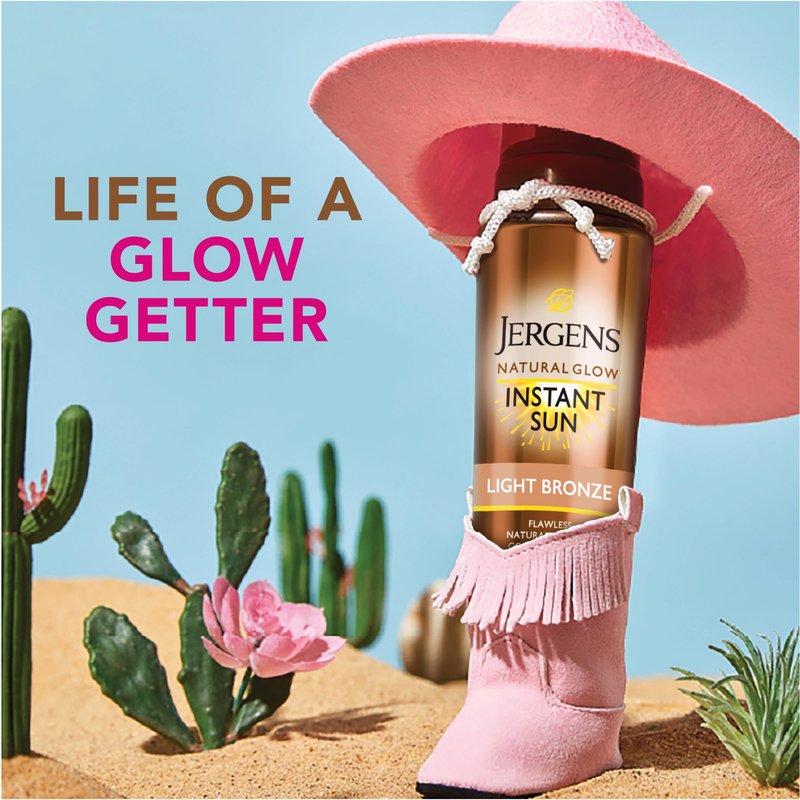 Jergens Natural Glow Instant Sun Body Mousse, Self Tanner for Light Bronze Tan, Sunless Tanning Body Bronzer for Natural Looking Color Instantly, 6 Oz