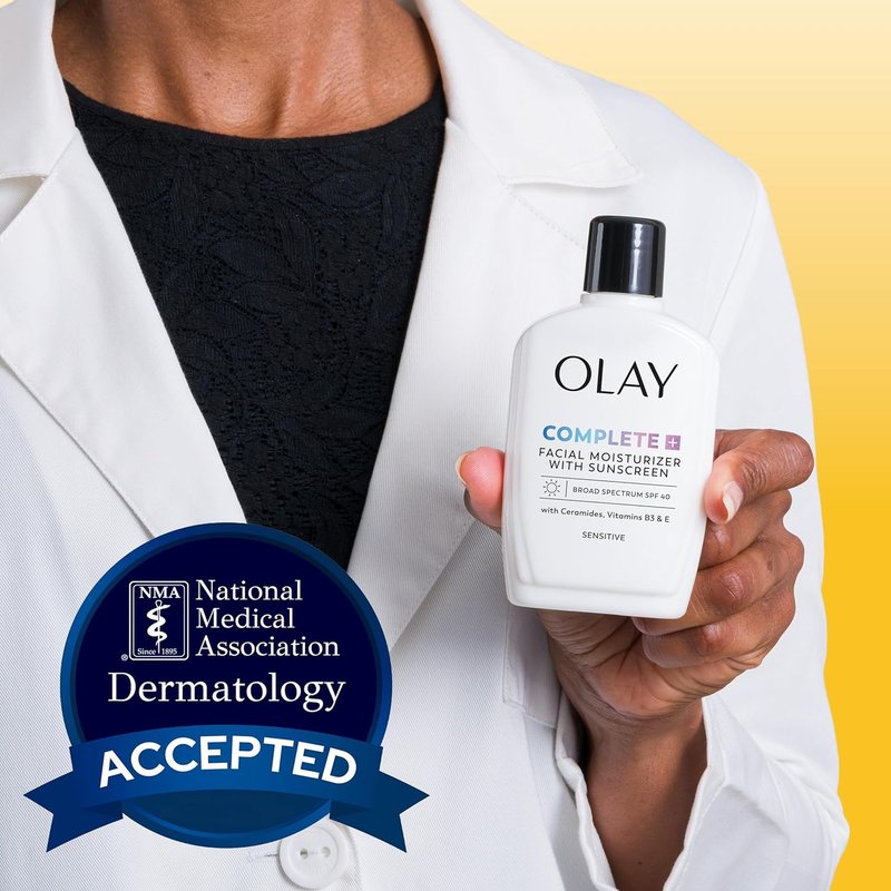 Olay Complete+ Face Moisturizer - SPF 40 Sunscreen for Sensitive Skin | Fragrance-Free, 6 Oz