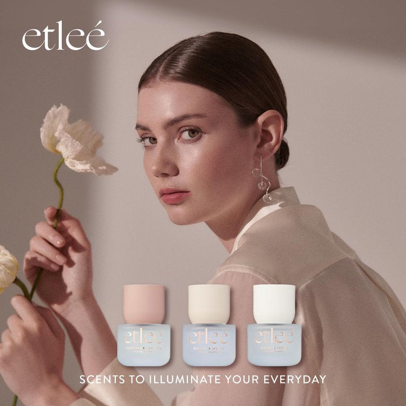 ETLEÉ Skin Scent Eau de Parfum 1.01oz, Woody Musky Long Lasting Perfume With Ambroxan & Cetalox, Layerable Luxury Fragrance for Women & Men for Everyday Wear, Clean Scents Made in Korea