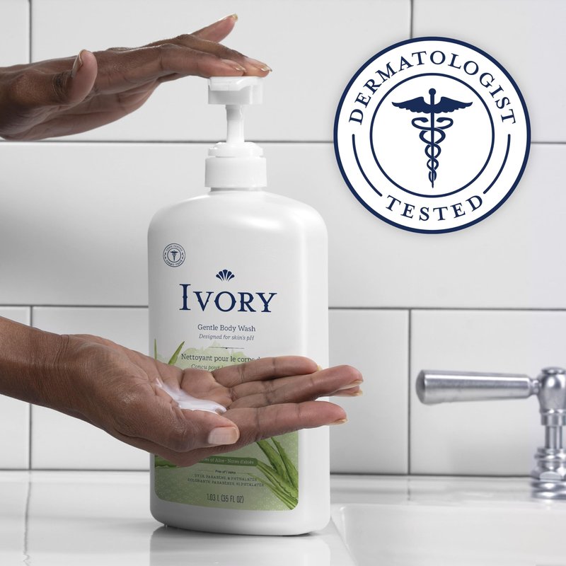 Ivory Gentle Body Wash, Designed for the Whole Family, Free of Dyes Heavy Perfumes Parabens Phthalates & Silicones, Aloe Scent, 35 oz