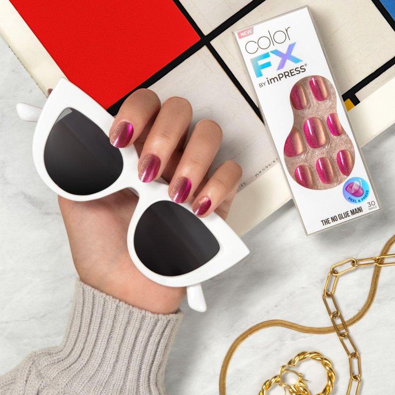 Kiss Impress No Glue Mani Press On Nails, ColorFX, 'Walk Out', Pink, Short Size, Oval Shape, Includes 30 Nails, Prep Pad, Instructions Sheet, 1 Manicure Stick, 1 Mini File