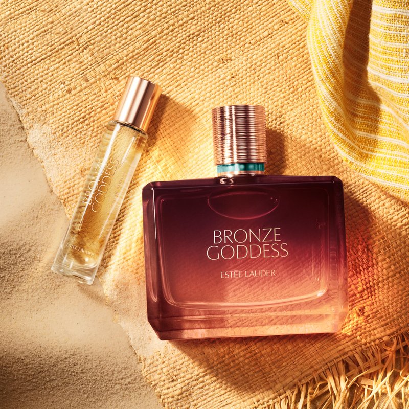 Estée Lauder Bronze Goddess Eau de Parfum Spray with Notes of Tiare Flower, Coconut, Amber, Sandalwood and Vanilla | Perfumes for Women, Travel Size, 0.34 Fl Oz