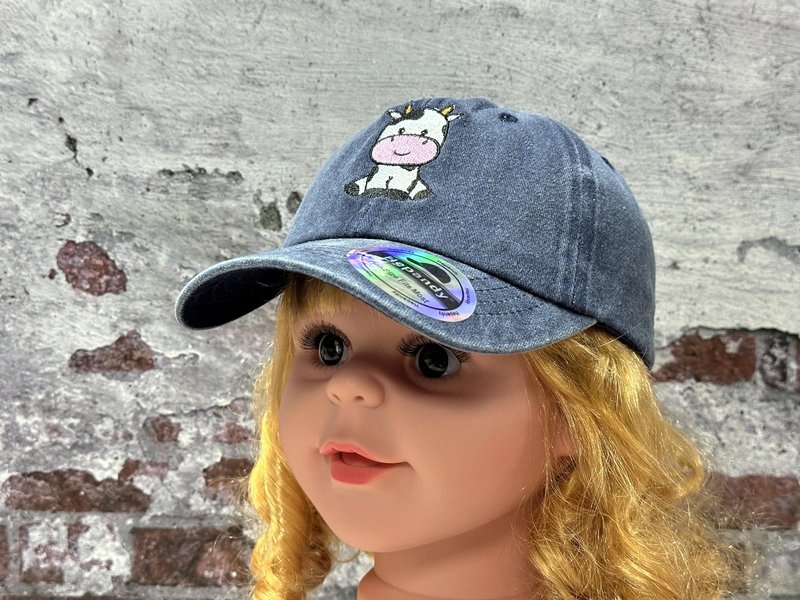 Hepandy Cute Cow Themed Gifts for Girls, Navy Blue Embroidered Hat for Boys, Adjustable Cotton Soft Baseball Cap for Child Kids