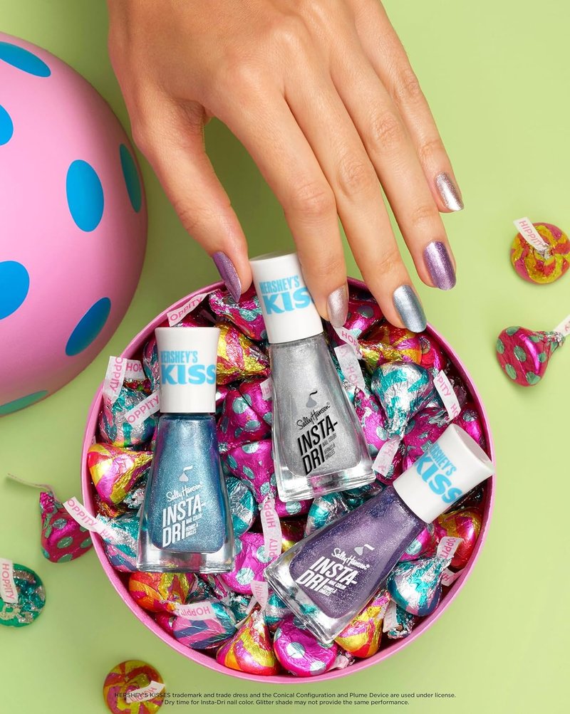Sally Hansen Insta-Dri | Hershey's Kisses Nail Polish - Sun & Air & Kisses, 0.3oz