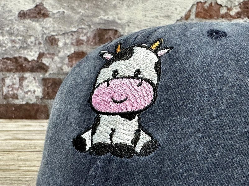 Hepandy Cute Cow Themed Gifts for Girls, Navy Blue Embroidered Hat for Boys, Adjustable Cotton Soft Baseball Cap for Child Kids