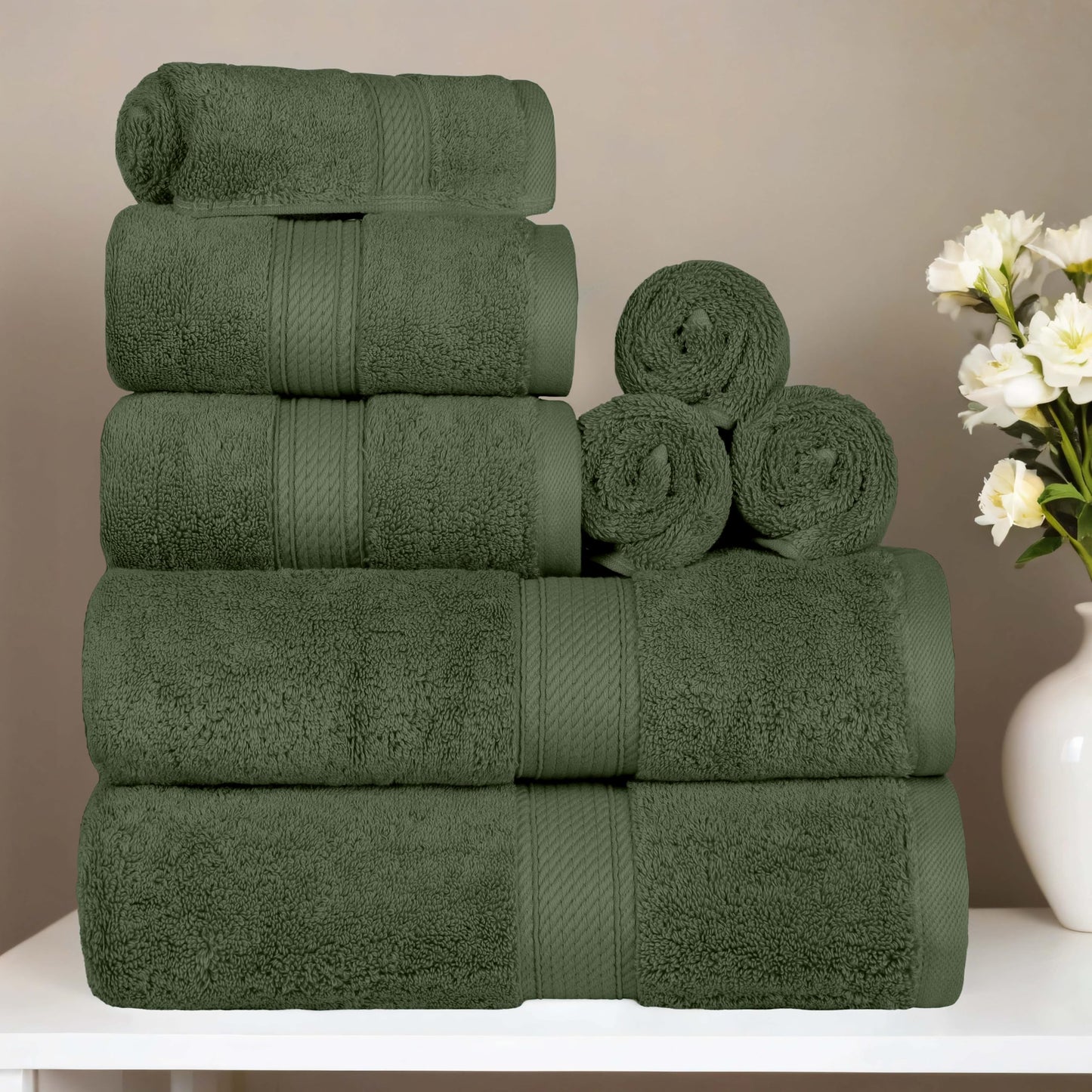 Superior Egyptian Cotton Pile 8 Piece Towel Set, Includes 2 Bath, 2 Hand, 4 Face Towels/ Washcloths, Ultra Soft Luxury Towels, Thick Plush Essentials, Guest Bath, Spa, Hotel Bathroom, Forest Green