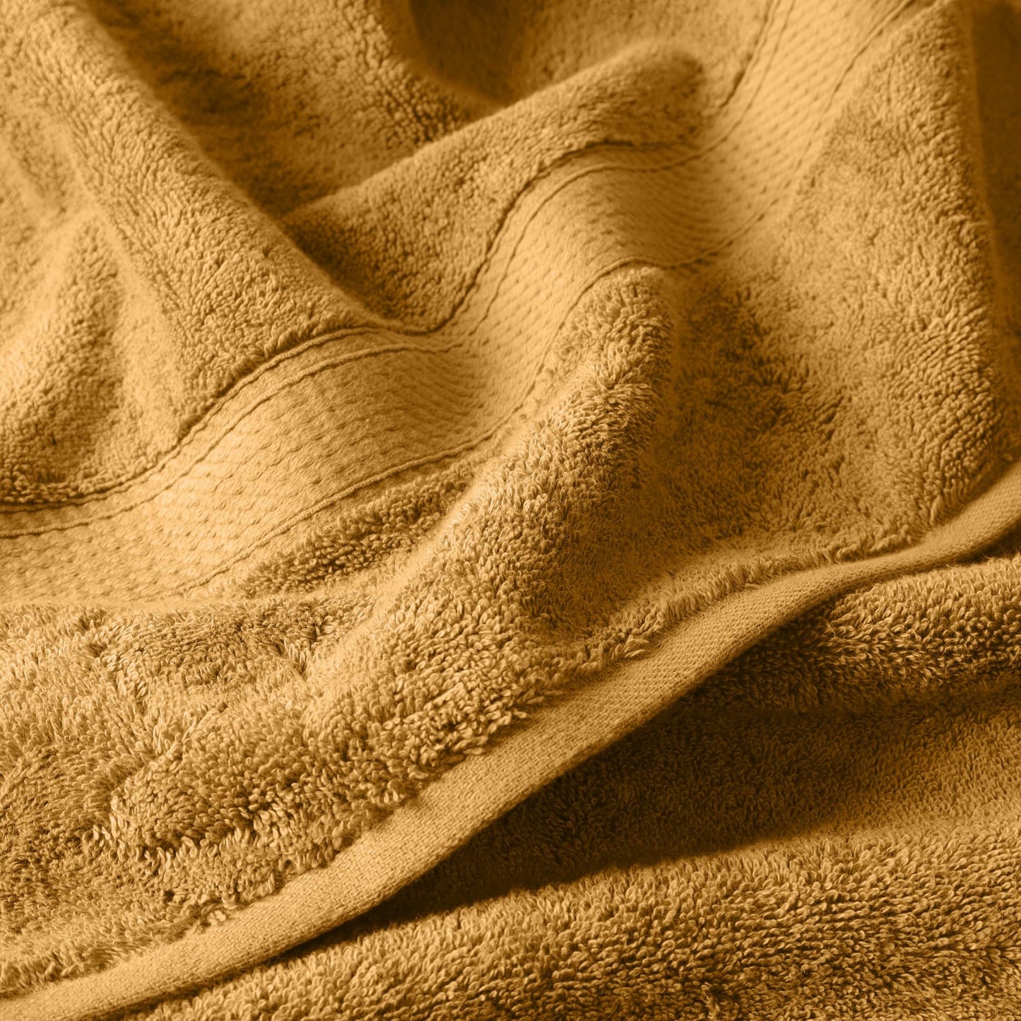Superior Egyptian Cotton Pile 10-Piece Towel Set, Includes 2 Bath, 4 Hand, 4 Face Towel/Washcloth, Heavyweight, Ultra Soft Luxury Towels, Thick Plush Essentials, Guest Bath, Spa, Hotel Bathroom, Gold