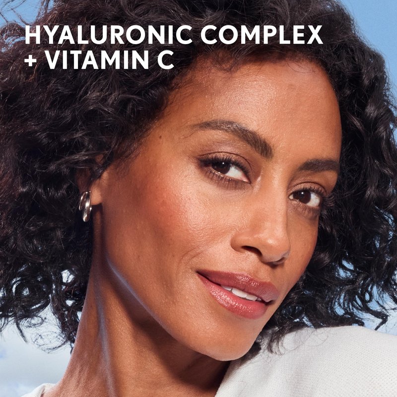 COVERGIRL Simply Ageless Instant Wrinkle Defying Foundation, SPF 28, Hyaluronic Complex & Vitamin C - 235 Medium Light, Pack of 1