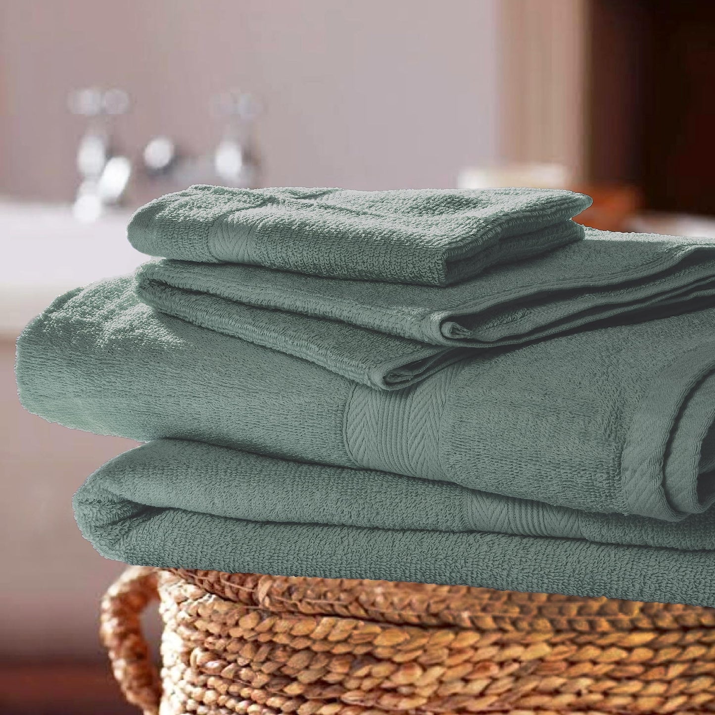 BOUTIQUO 8 Piece Towel Set 100% Ring Spun Cotton, 2 Bath Towels 27X54, 2 Hand Towels 16X28 and 4 Washcloths 13X13 - Ultra Soft Highly Absorbent Machine Washable Hotel Spa Quality - Jade