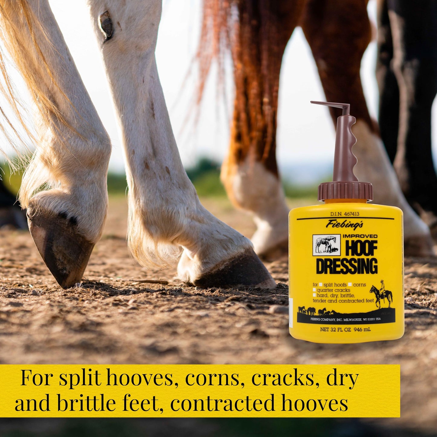 Fiebing's Hoof Oil for Horses with Mineral Oil (32 oz) - Hoof Dressing with Applicator Brush to Condition Dry, Split Hooves & Corns - Prevents Cracks, Splits & Contracted Feet with Semi Gloss Finish