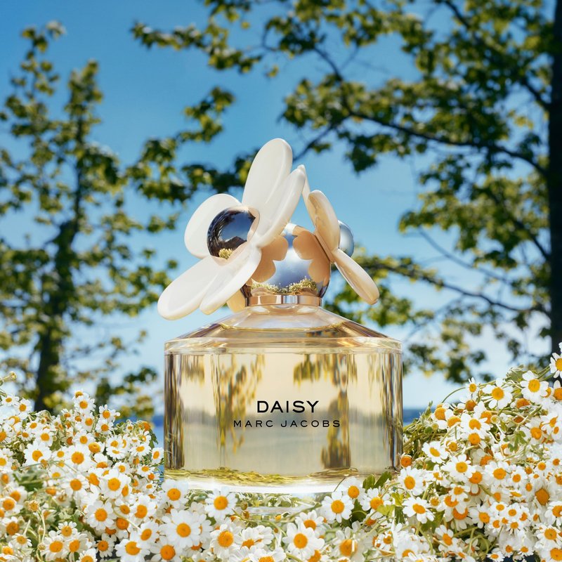 Marc Jacobs Daisy Eau de Toilette Travel Spray 0.33 fl oz