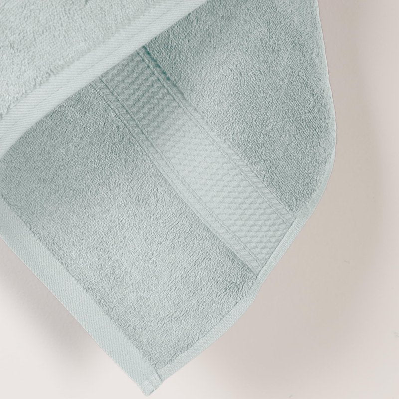 SUPERIOR Egyptian Cotton Plush & Absorbent, Bath Towel Set of 2, Sea Foam