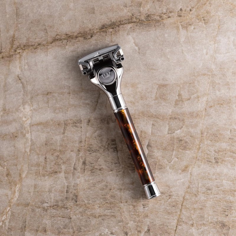Cremo Tortoise Shell Razor Kit - Astonishingly Superior Shaving Experience | Premium Horn Design