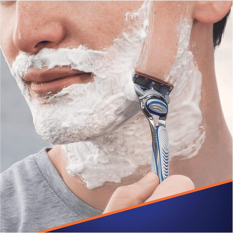 Gillette Fusion5 Razor - 12 Precision Blades for Men | Ultimate Shaving Experience