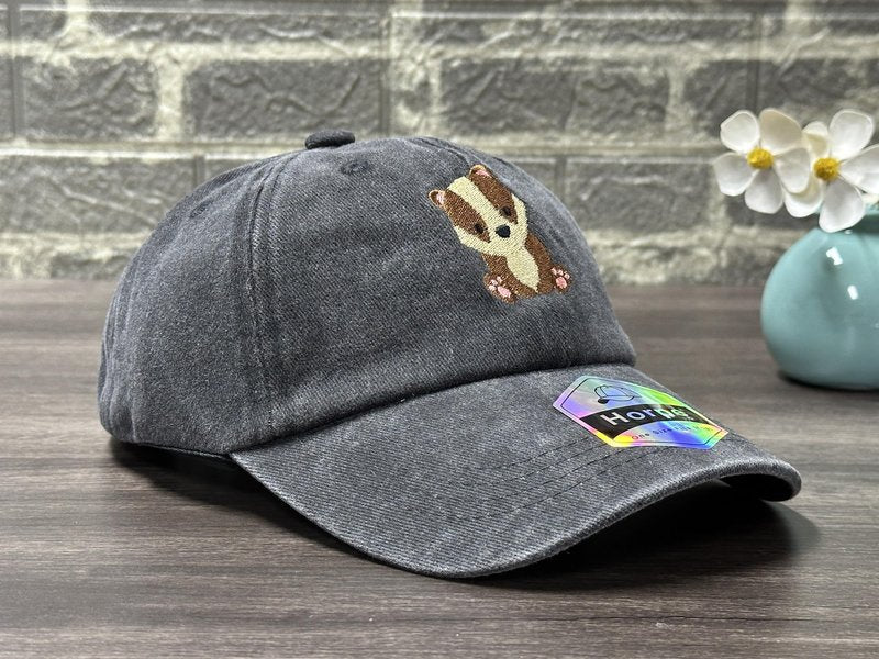 Horpe Badger Gifts for Kid, Forest Animal Baseball Hat for Boys & Girls, Adjustable Embroidered Cap for Wildlife Enthusiast