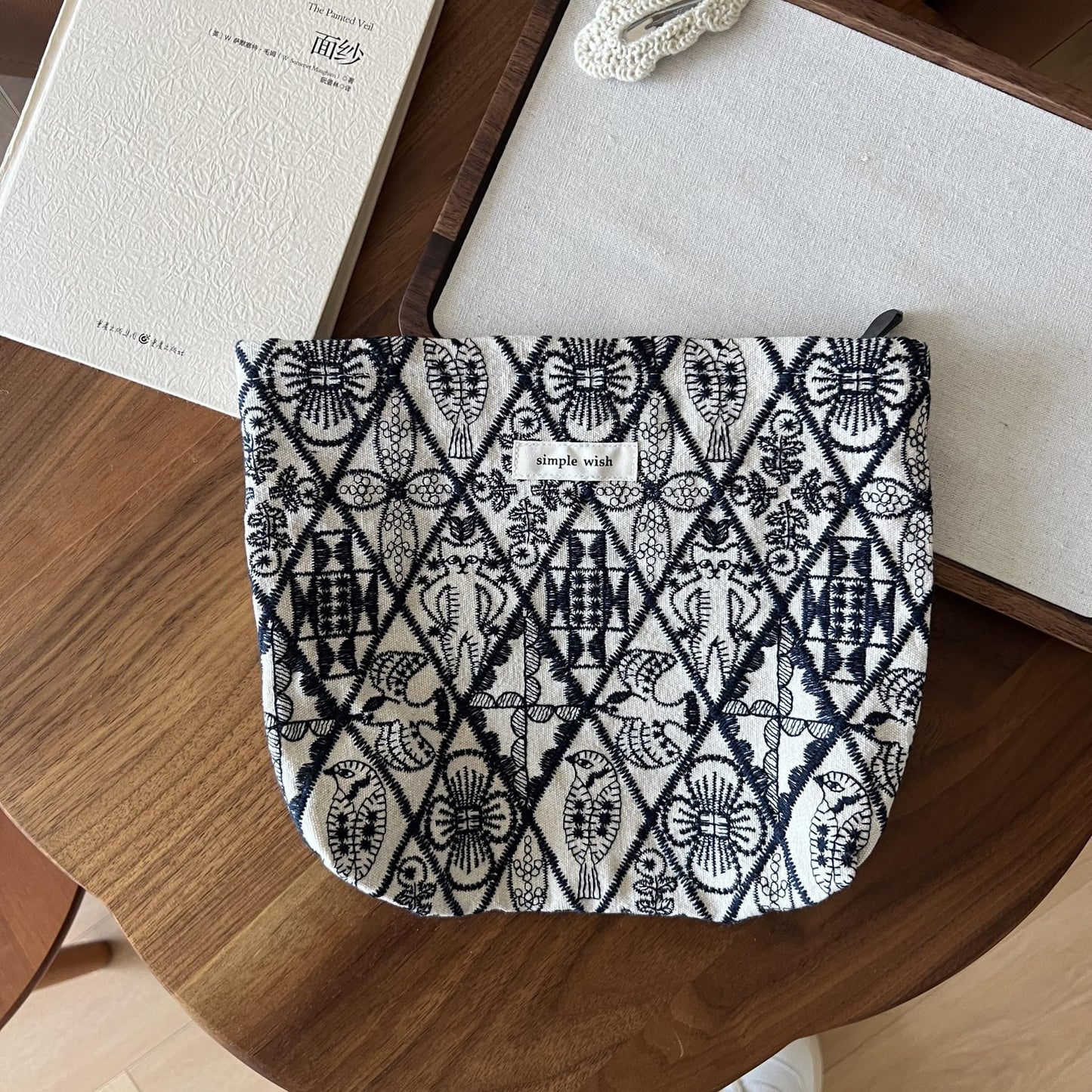 Sminra Makeup Bag Cosmetic bags Small Canvas Zipper Pouch for Women, Cute Coquette Large Preppy Pencil Purse Toiletry Bag Organizer Handbags Travel accessories