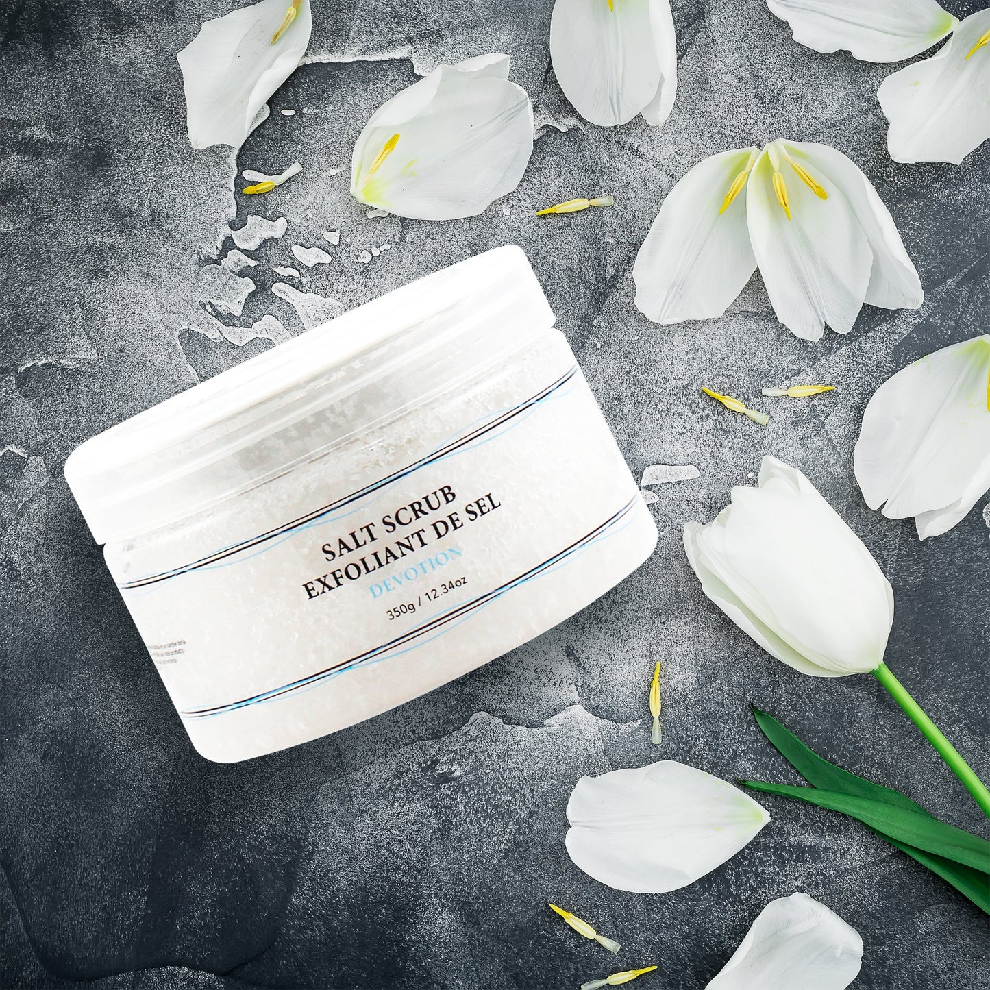 Vivo Per Lei Body Scrub - Exfoliating Body Scrub with Dead Sea Minerals - Dead Sea Salt Scrub for Hands & Legs - Body Exfoliant for a Supple Beach Body - 350 g/ 12.34 oz