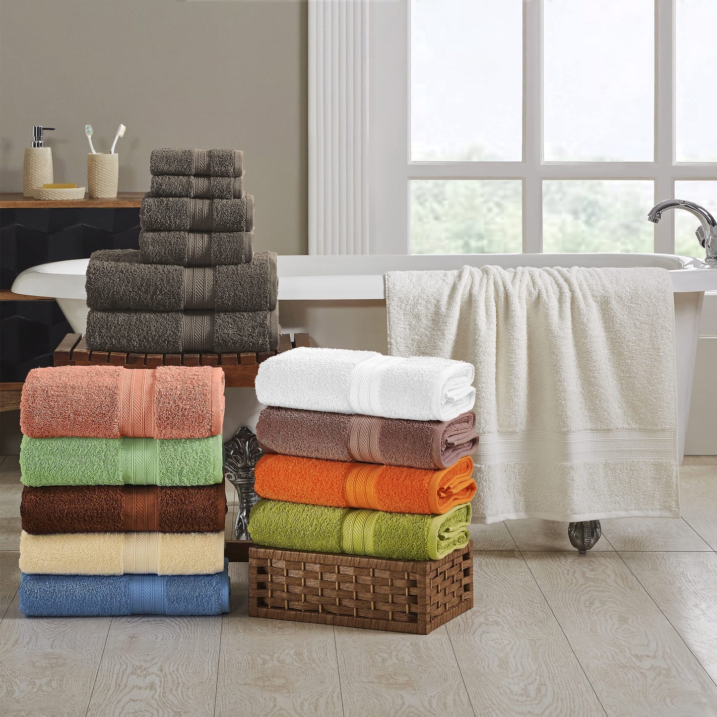Superior Long Staple 100% Combed Cotton 700GSM 8-Piece Solid Towel Set for Bathroom, Shower, Kitchen-Super Soft, Plush, Assorted 8-Piece Towels, 4 Face/Washcloths, 2 Hand Towels, 2 Bath Towels, Grey
